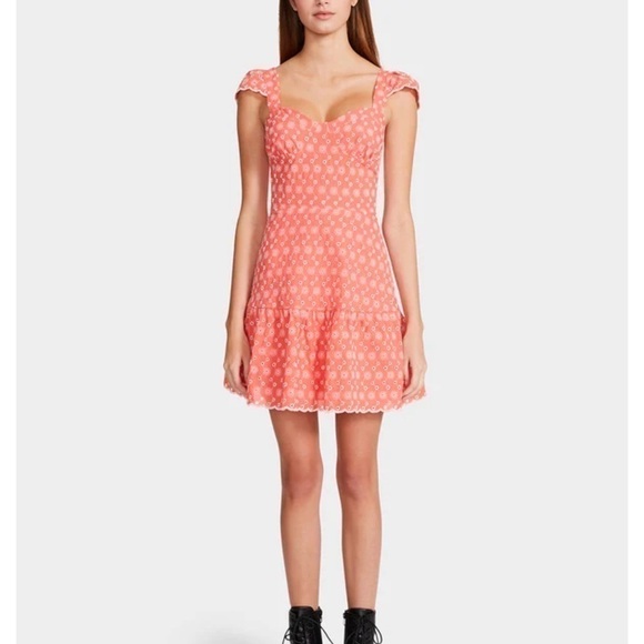 - NWT Betsey Johnson - DITSY EYELET BUSTIER MINI DRESS PINK size S - Picture 6 of 6